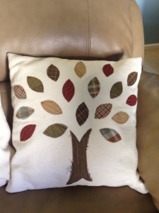 DIY Fall Applique Pillow