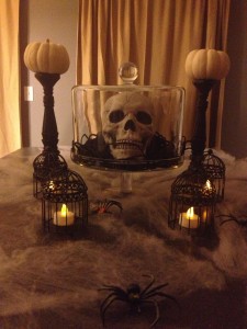 Ghoulish Halloween Tablescape