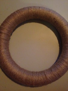 DIY: Jute Wrapped Wreath