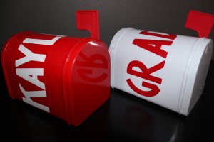 DIY: Valentine’s Day Mailboxes