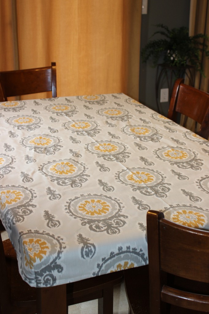 Fitted Tablecloth