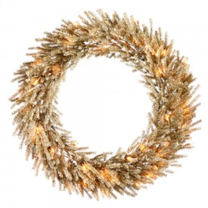 Unique Christmas Wreaths and How To Use Them