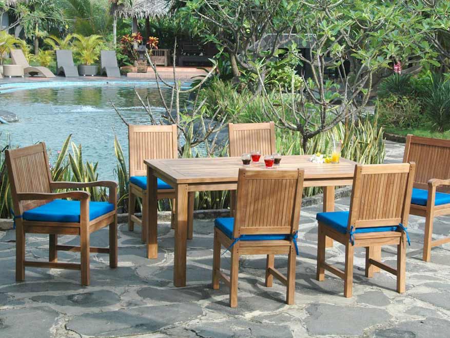 Resolve To Decorate Your Deck With Outdoor Furniture