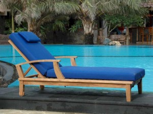 Make a Splash with Pool Deck Furniture