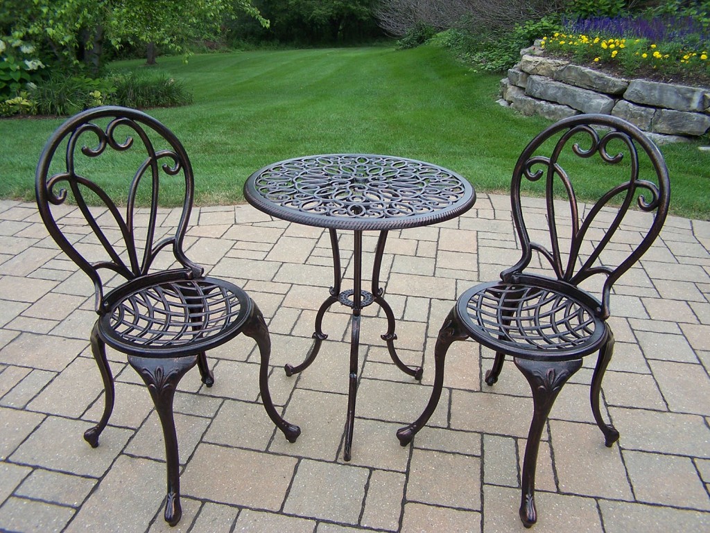 Bronze Cast Metal Bistro Set