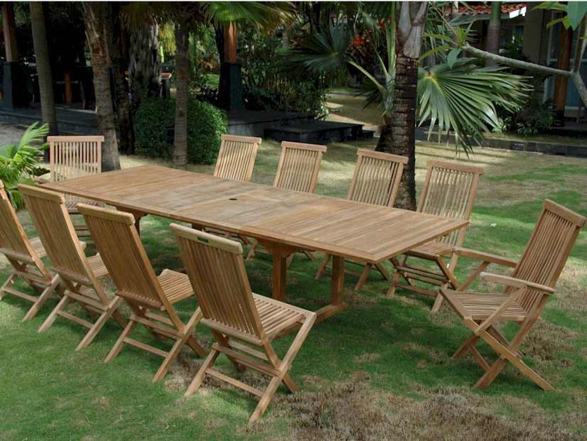 Teak Extension Valencia Table with 10 Classic Folding Chairs