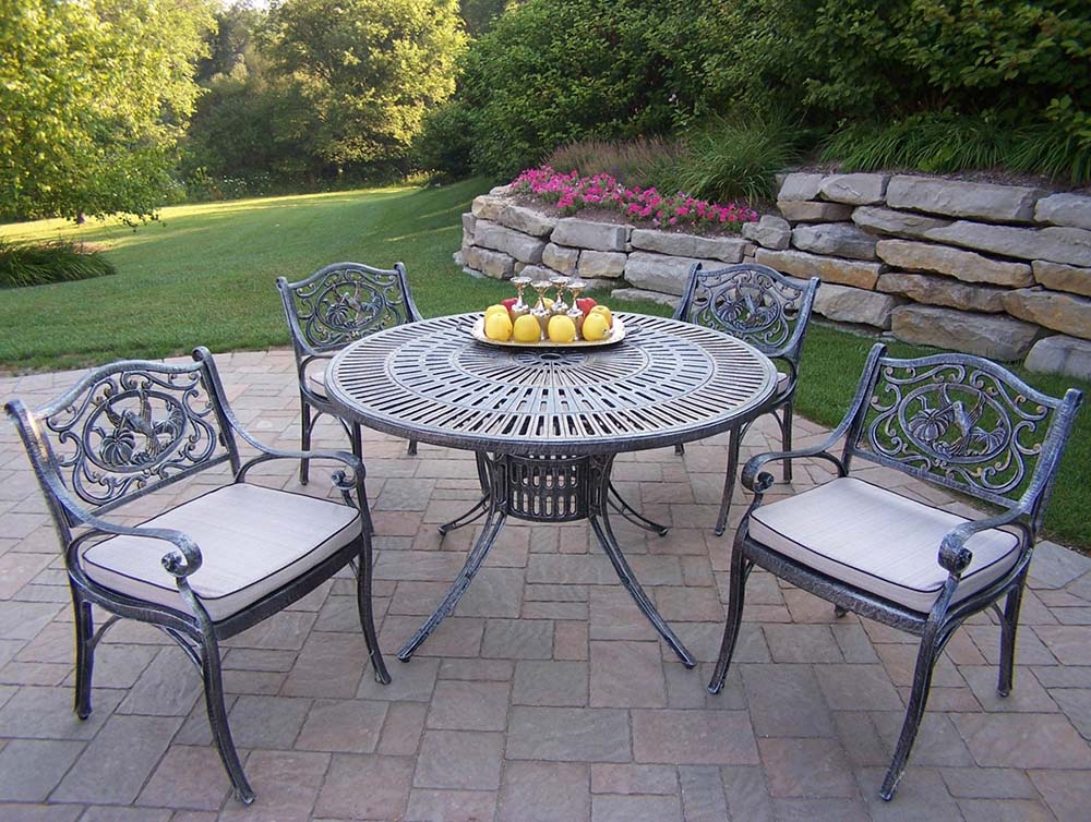Sunray 48 inch Hummingbird 5pc Dining Set w/ Cushions