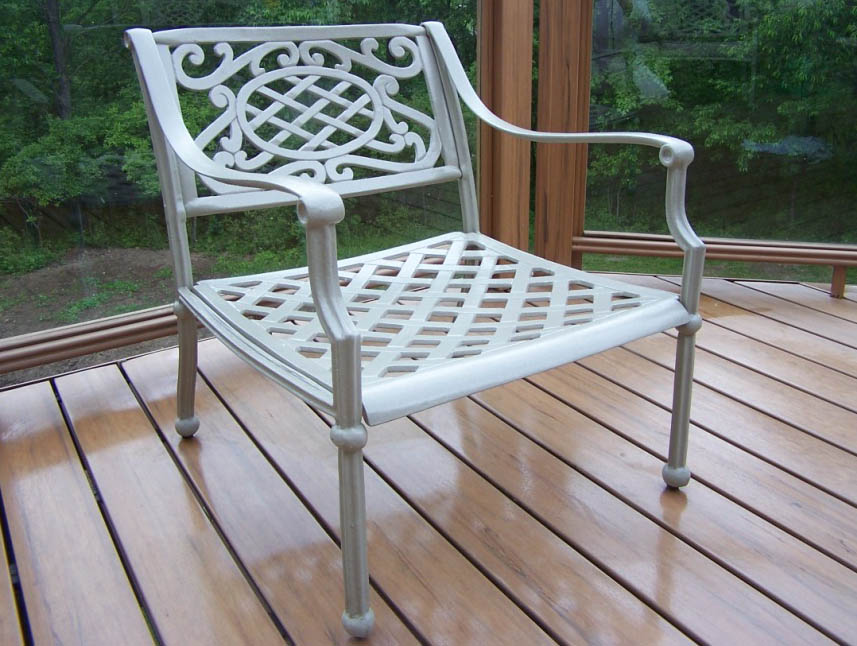 Tacoma Cast Aluminum Outdoor Arm Chair