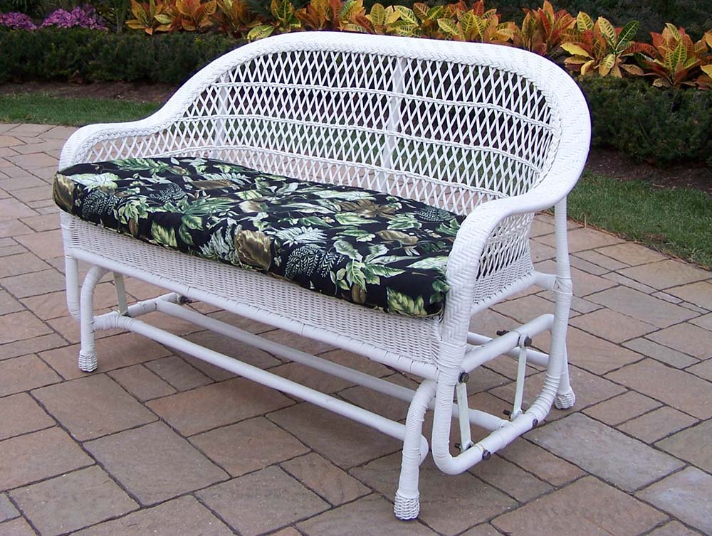 Wicker shop glider bench