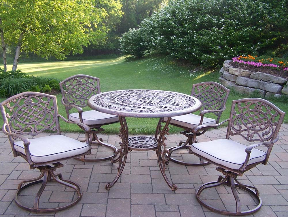 Mississippi 5pc Swivel Chair Dining Set w/ Cushions