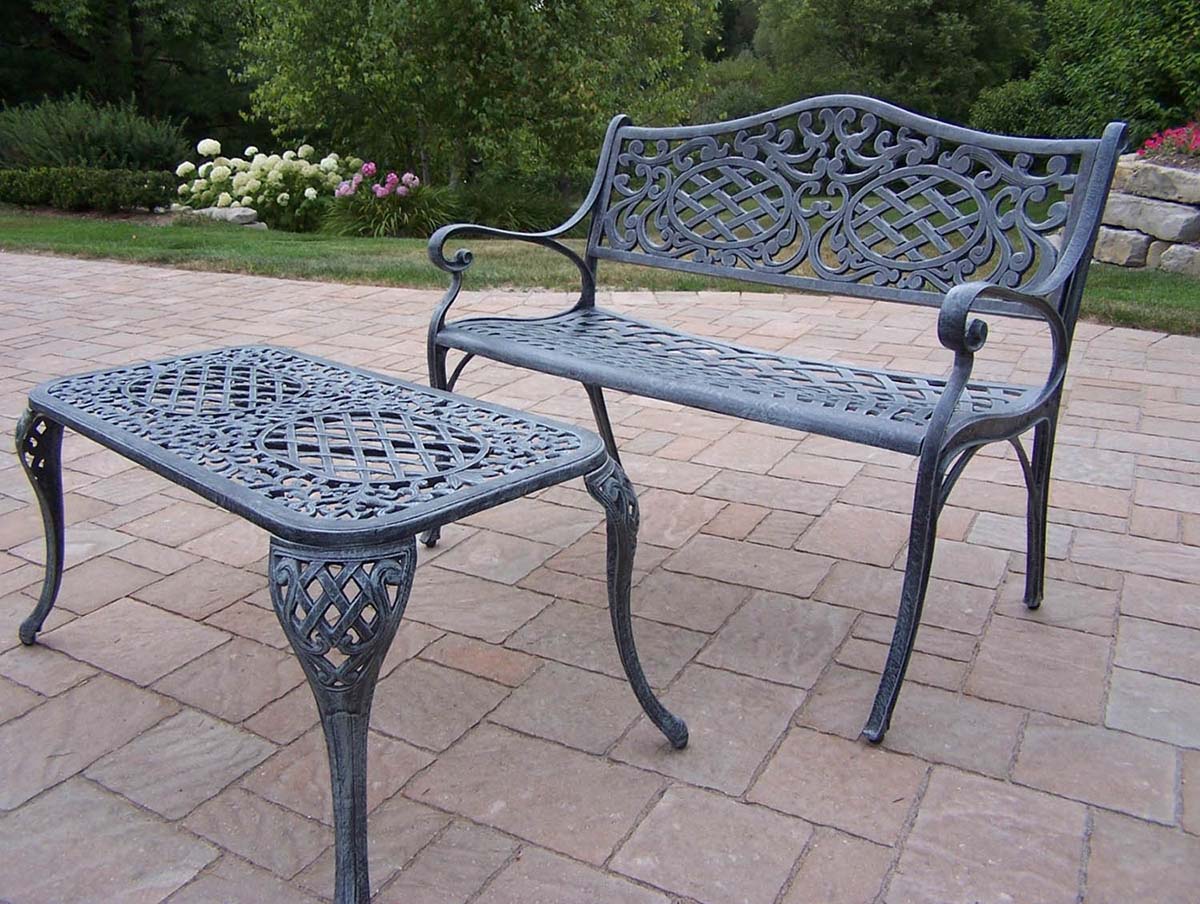 Mississippi Cast Aluminum Settee With Coffee Table