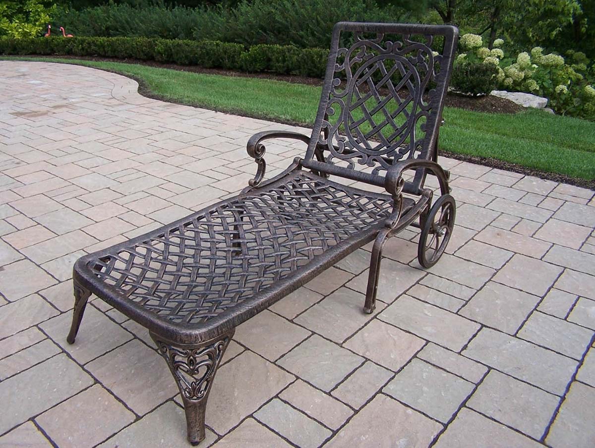 Mississippi Cast Aluminum Wheeled Patio Chaise Lounge