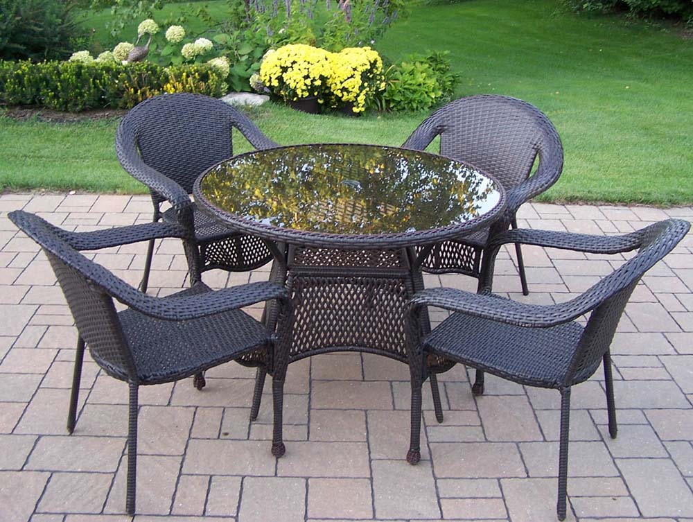 Elite Wicker Arm Chairs and Glass Top Table Dining Set