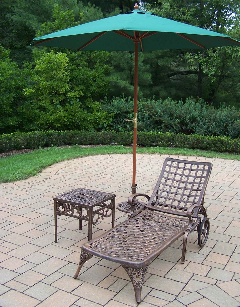 Oakland Living Elite Chaise Lounge Side Table, Green Umbrella