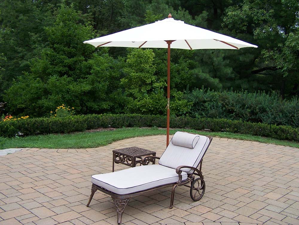 Oakland Living Elite Cushioned Lounge Side Table, White Umbrella