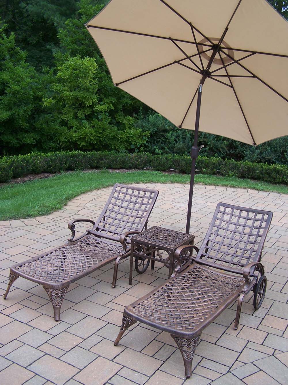 Elite Chaise Lounges: Side Table, Beige Umbrella, Stand
