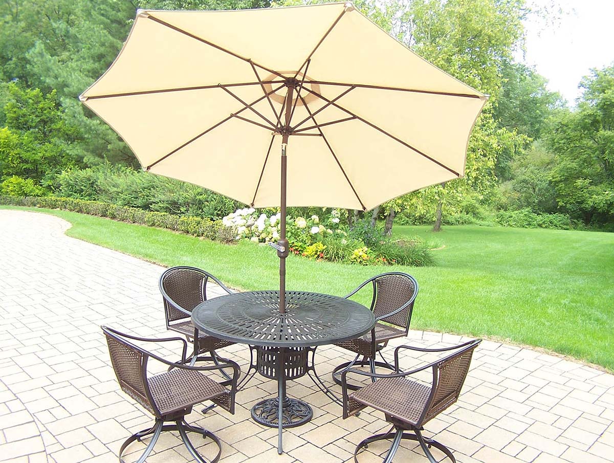 7pc Set: Table, 4 Swivel Wicker Chairs, Beige Umbrella