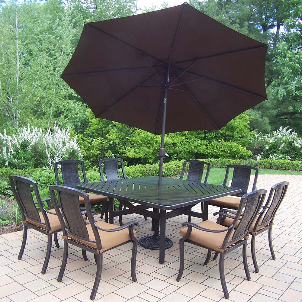 Aged Vanguard 17pc Set: Table, 8 Chairs, Black Umbrella