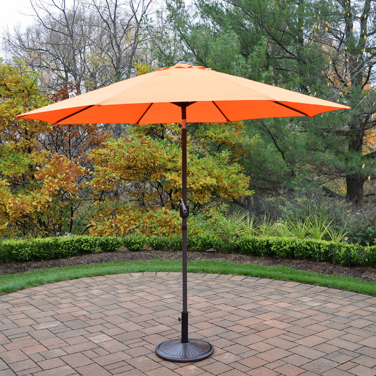 9 Foot Orange Crank/tilt Umbrella Brown Pole: No Stand