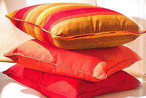 Lloyd Flanders Cushions